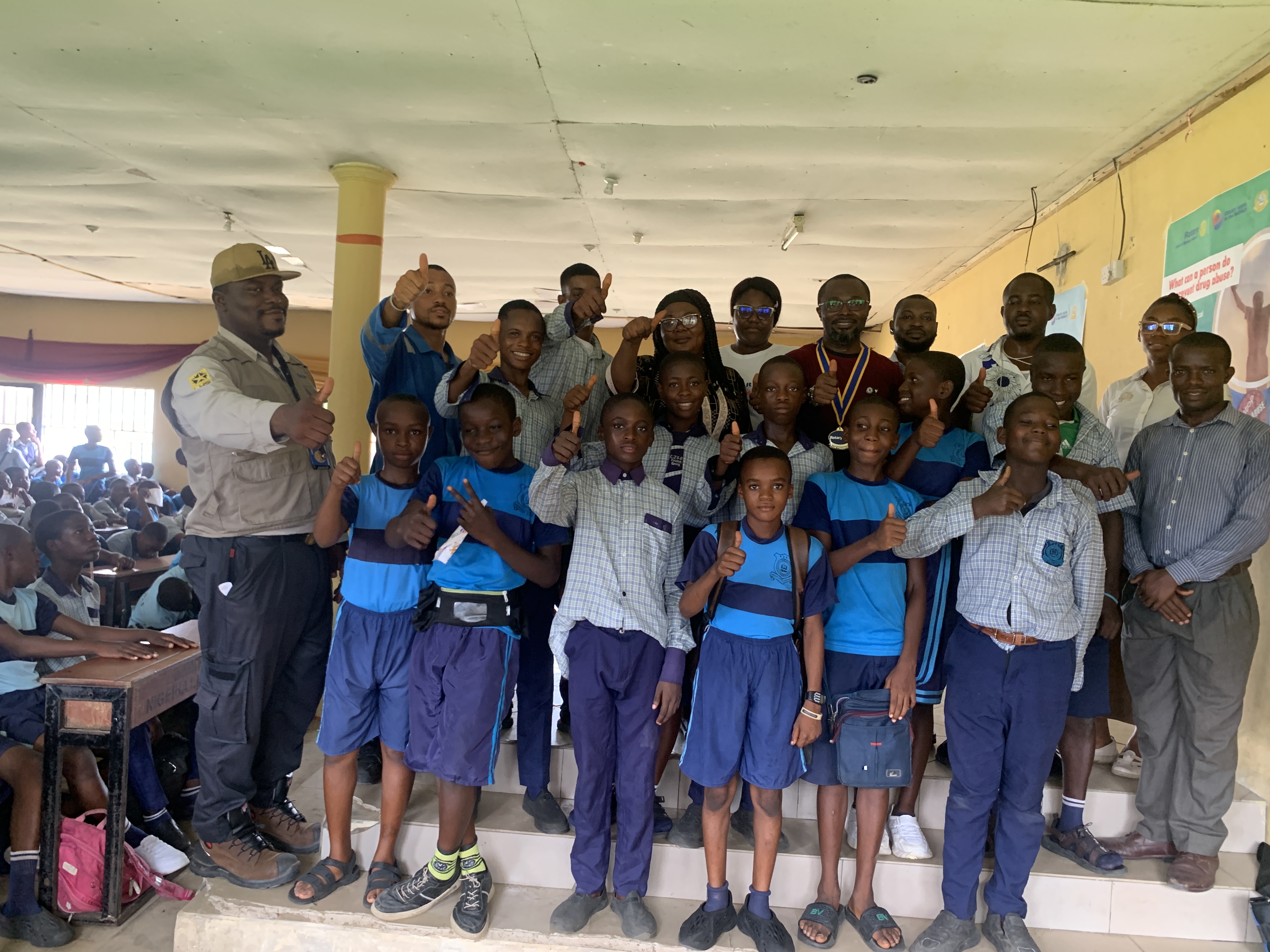 Drug sensitisation in Finima, photograph 3