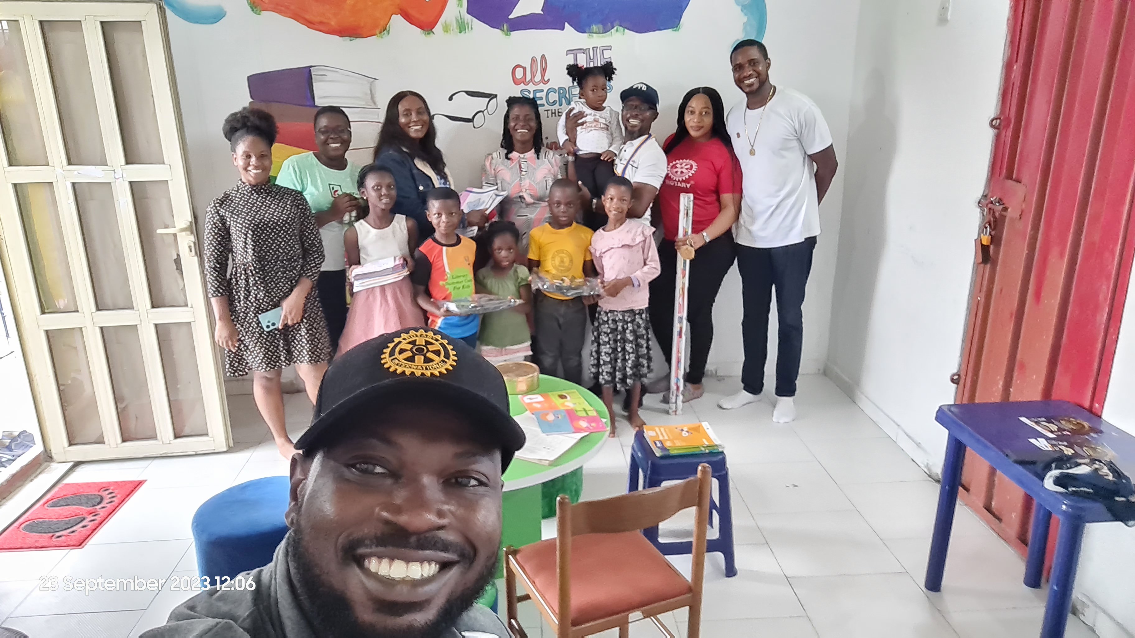 Young learners at a Rotary Club of Bonny Island education outreach